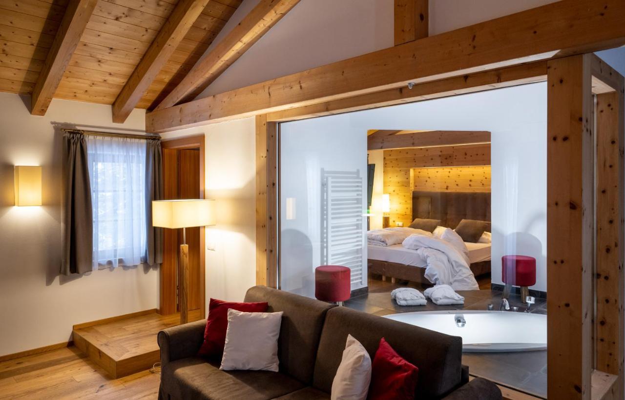 Ansitz Velseck-Residence Hotel Тирес Екстериор снимка