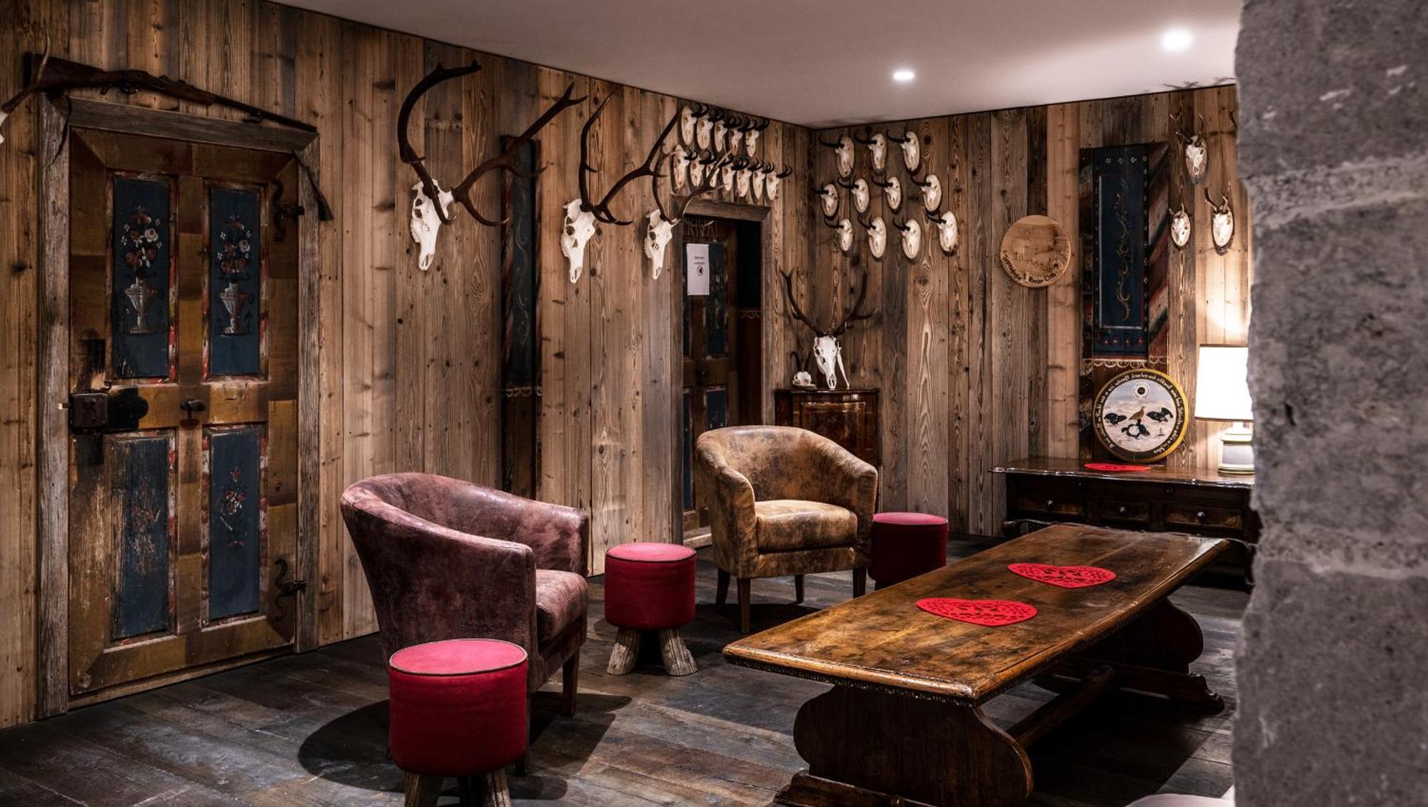 Ansitz Velseck-Residence Hotel Тирес Екстериор снимка
